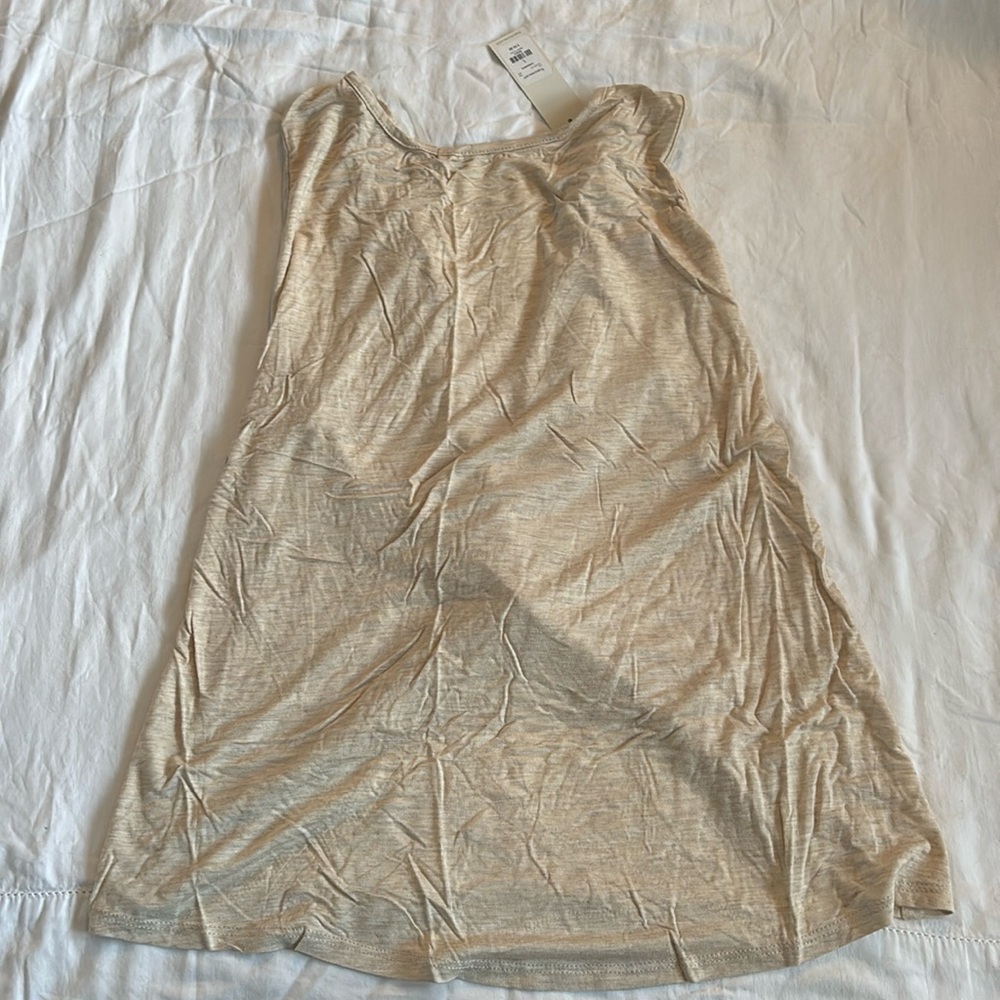 NWT tank top with knotted detail along